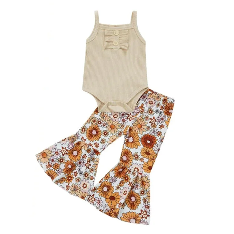 SUNFLOWER Bellbottom Summer Outfit